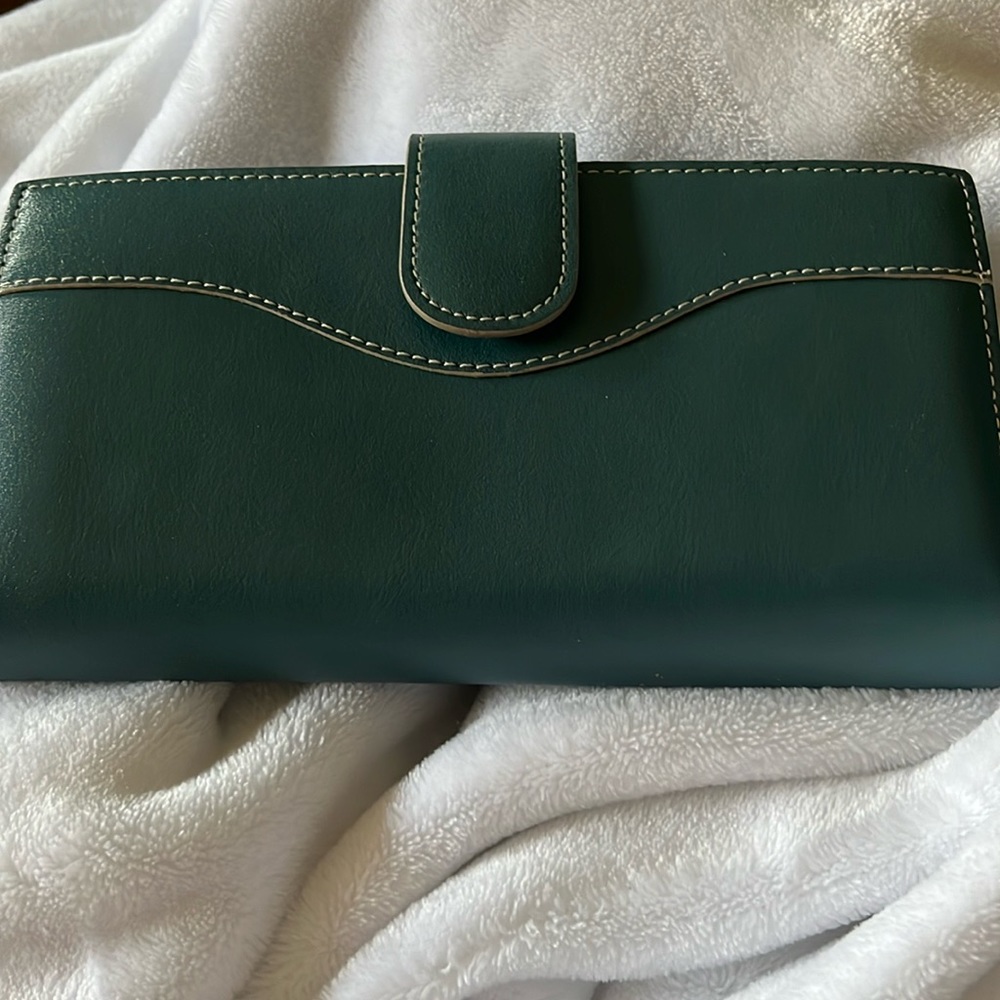 Tia wallet